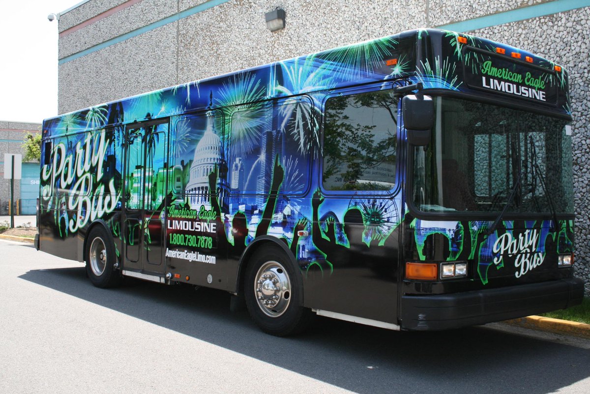 AmerEagleLimo's tweet image. 25-35 passenger party buses AT LOW DISCOUNTED RATES #dcpartybus #vapartybus #mdpartybus
