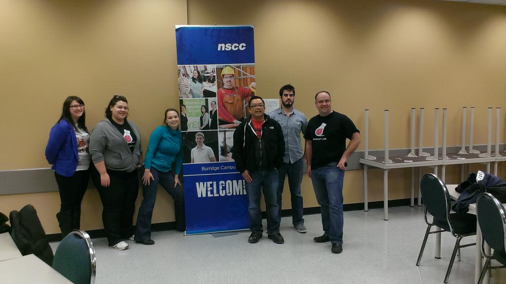 Team Ocean's Wellbeing making it happen! #mashupwkd <a href="/abuttonLQ/">Andrew Button</a> <a href="/RoseMadden17/">Rose Madden</a> <a href="/LLBP7/">Lorelei</a>