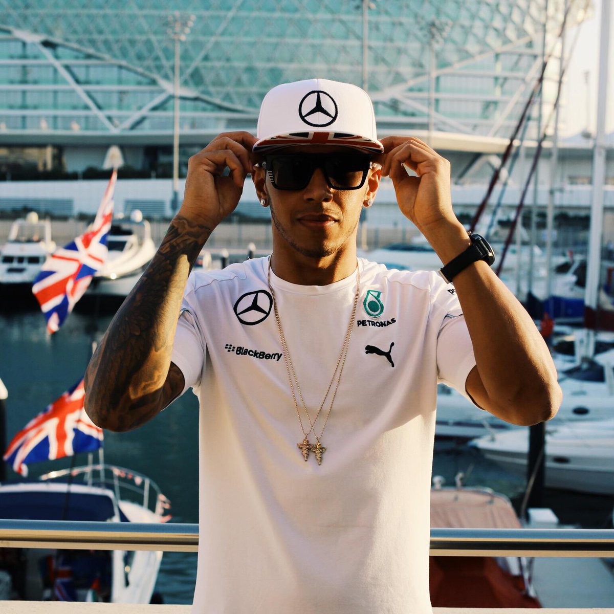 Embedded image permalink