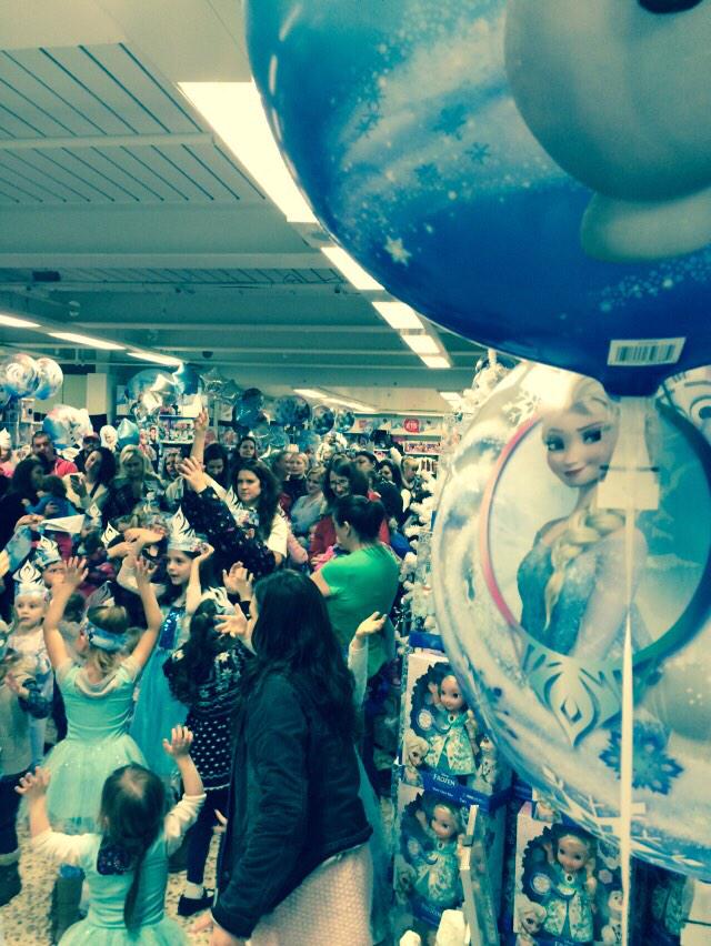 A wonderful Disney frozen day at Milton Keynes Kingston extra
