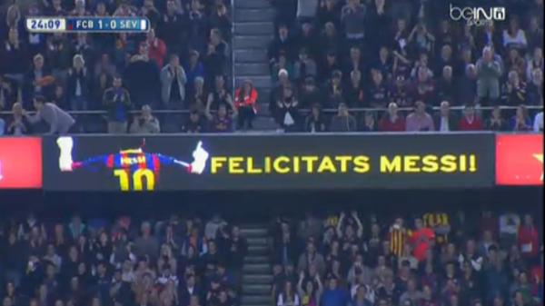 BillyDwiki_S's tweet photo. Congrats to Messi at Camp Nou. #fcblive http://t.co/TywhHuNF4w