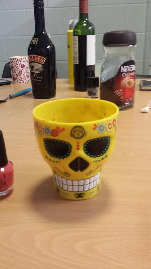 Bianca_JL's tweet image. Most awesome wine glass I&apos;ve got😅👍🍷 #StudentSolutions