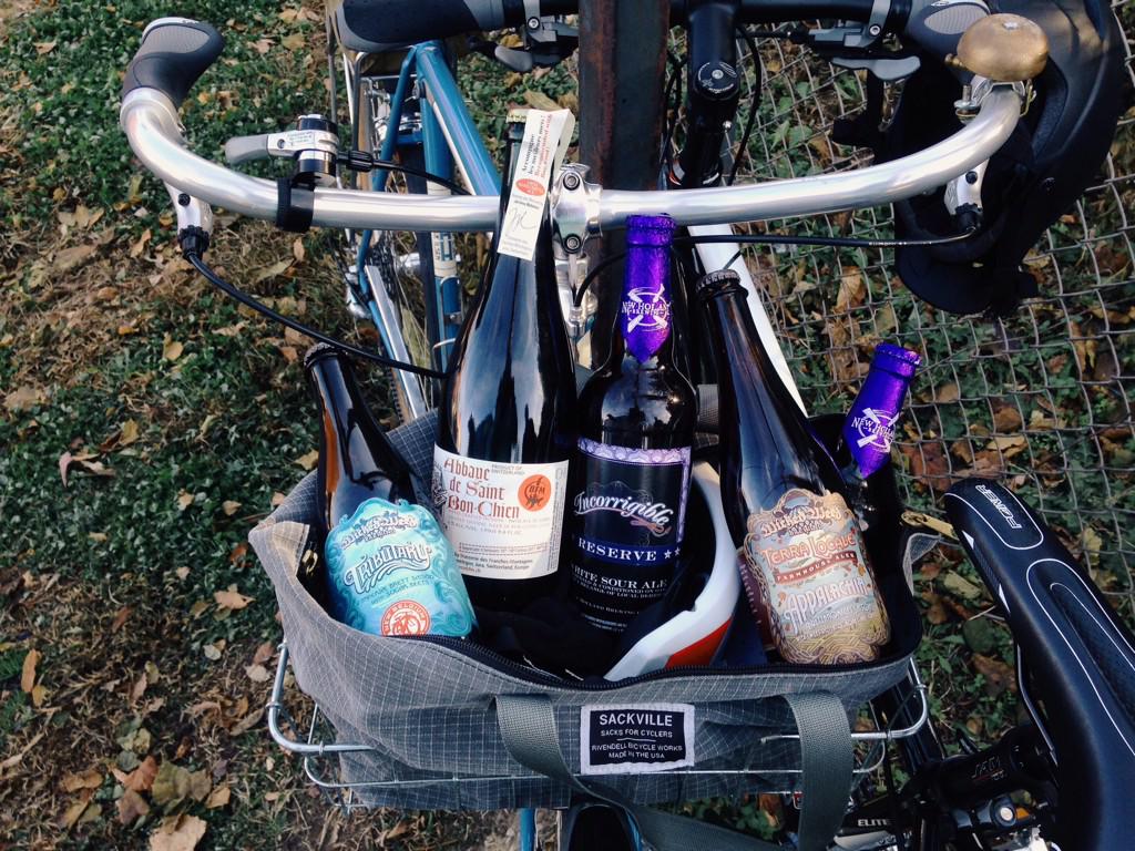 justshinyorg's tweet photo. @rivbikes Beer porter/porteur. #beerneuring http://t.co/2gUdK06R86