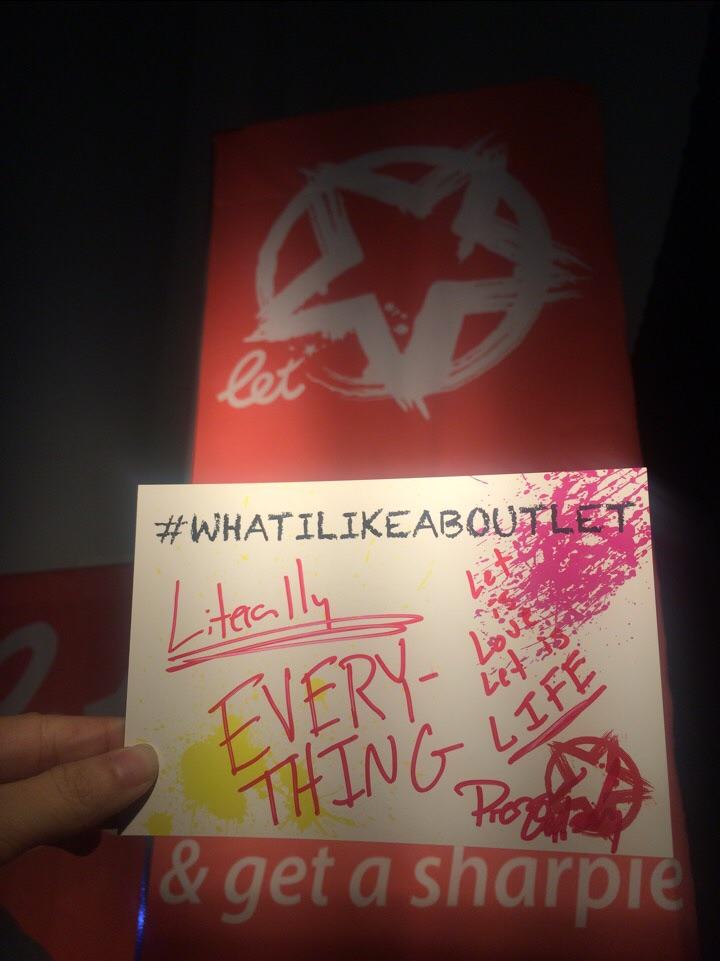 OfficialLet's tweet photo. We ❤️ you too @piersonoglesby! #whatilikeaboutlet http://t.co/lztoLcdgaN http://t.co/HwXV7nBwPk