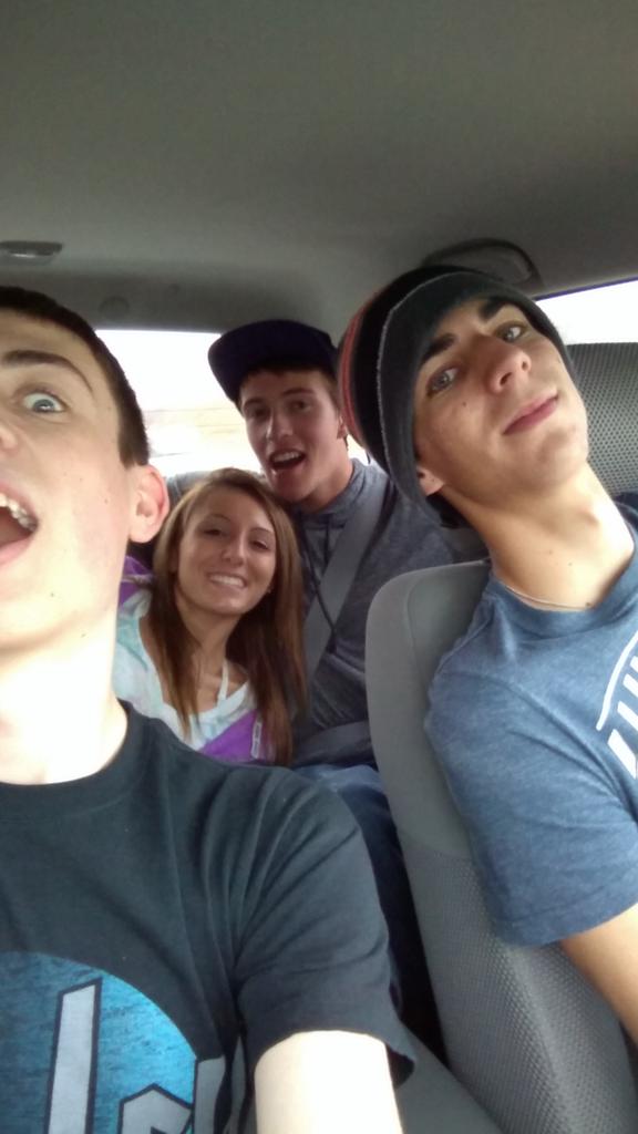 MatthewRamold's tweet photo. Kansas city fun http://t.co/03Dbqc6rj6