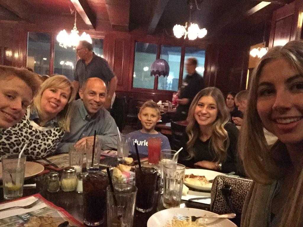 KDubb_5's tweet photo. Happy birthday to my cute mom!🎉 27 never looked so good😌 http://t.co/Jc2wAZkYiO