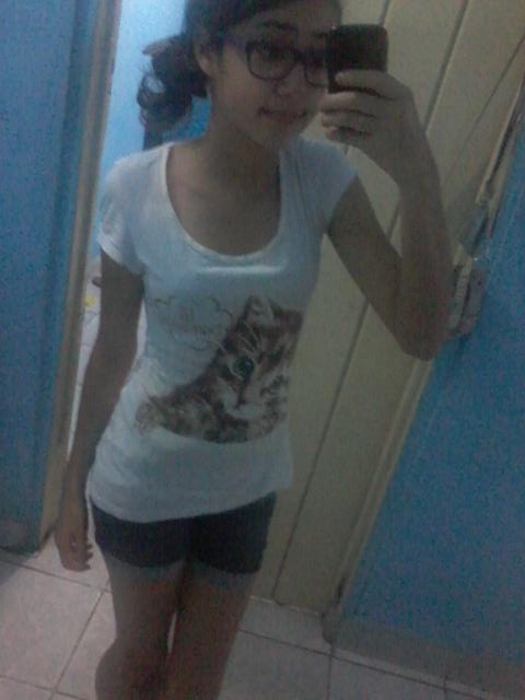 12Anablanco's tweet photo. De agrrr boaa noiteee ^^ !! http://t.co/i3pVyWm2V7