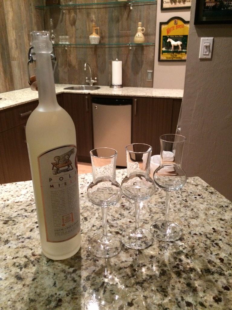 #weekendvisits #family #grappa #miele @Poli_Express @MTLWINEGUY