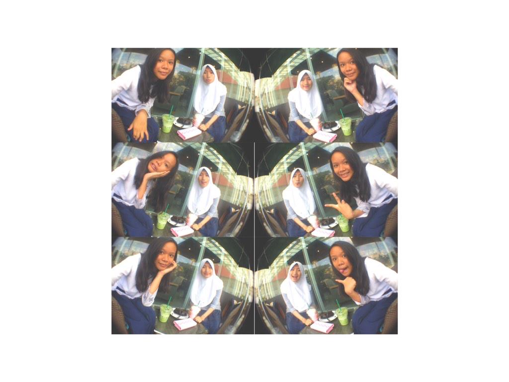 idkxoxondstraa's tweet photo. Tft dafuq😘💕💘💖💋💞✌️💜🌸👭🍻🍴🍩 @daffatp 😍😝😎😏🙈🙊💩💦👄🙅🎀💓💗💛 http://t.co/8uBjhra4RF