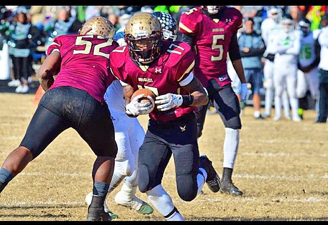 LoverManZell's tweet photo. Ima ride for my squad #DougBall🏈💪 12-0🔛13-0 http://t.co/Gx1bHyqeVq