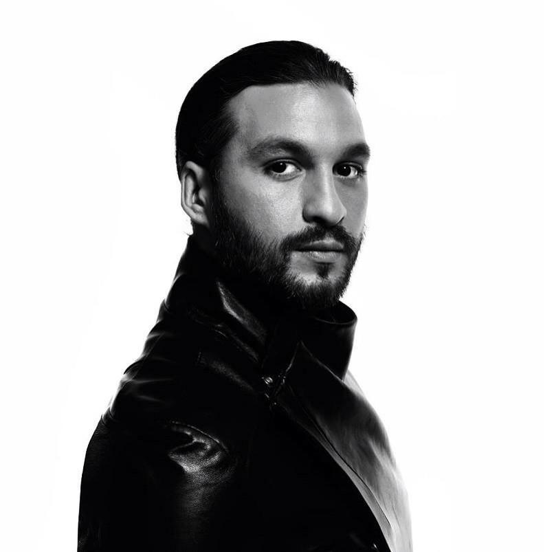  Happy birthday steve angellore the best dj big are your music is great you are my inpiracion 