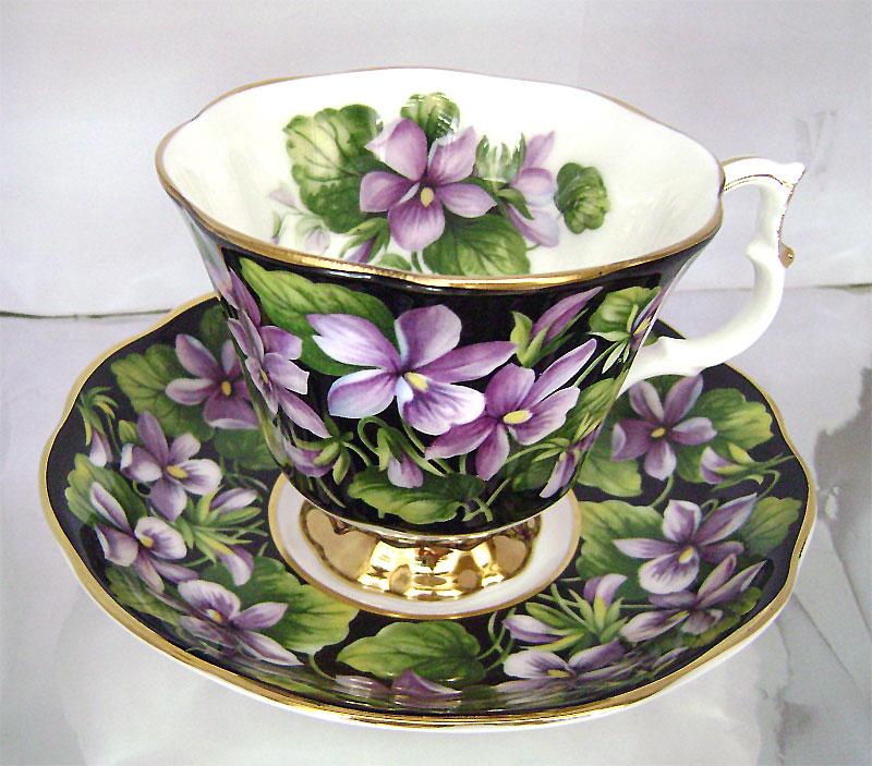 AmazingGems's tweet photo. #Vintage #Royal Albert Bone #China #Purple Violet #Cup &amp; Saucer NOS by JustSparkles http://t.co/7ZjCvMRs7I via @Etsy http://t.co/12C3kzVW1n