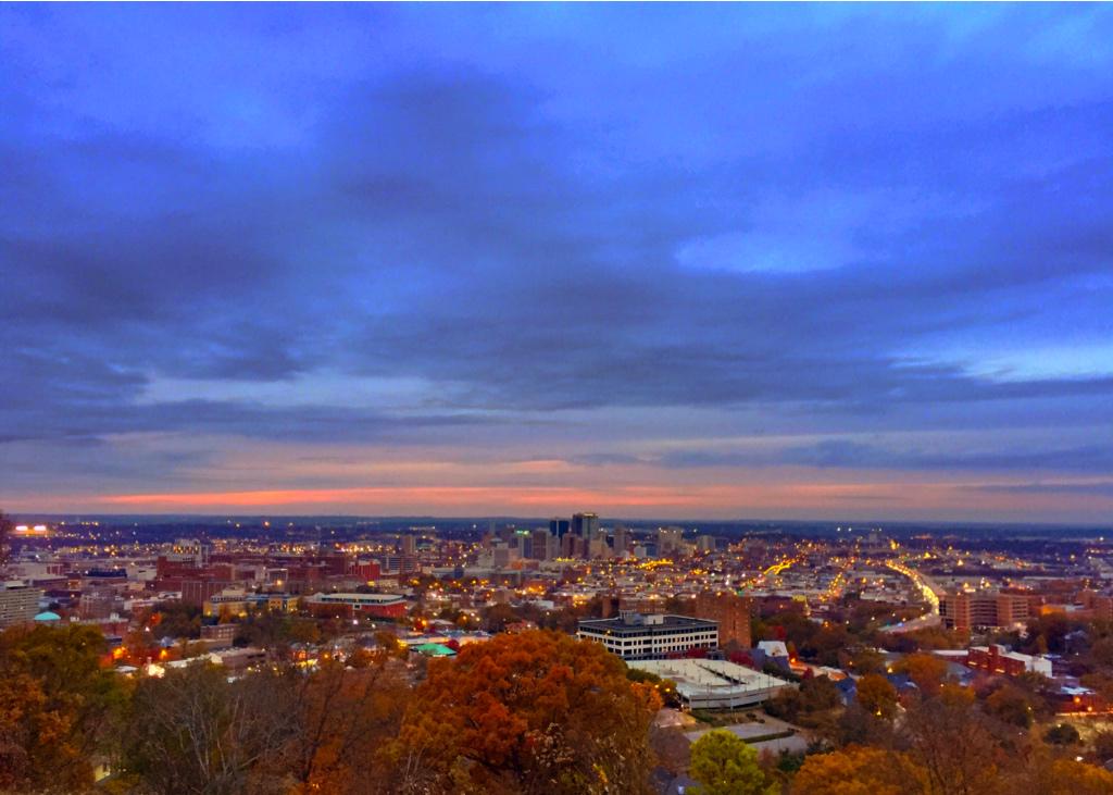 Rachel Callahan (@objectivityrach) on Twitter photo Dusk over Birmingham after a lovely day. #PictureBirmingham picturebirmingham.com <a href="/spann/">James Spann</a> Dusk over Birmingham after a lovely day. #PictureBirmingham picturebirmingham.com <a href="/spann/">James Spann</a>