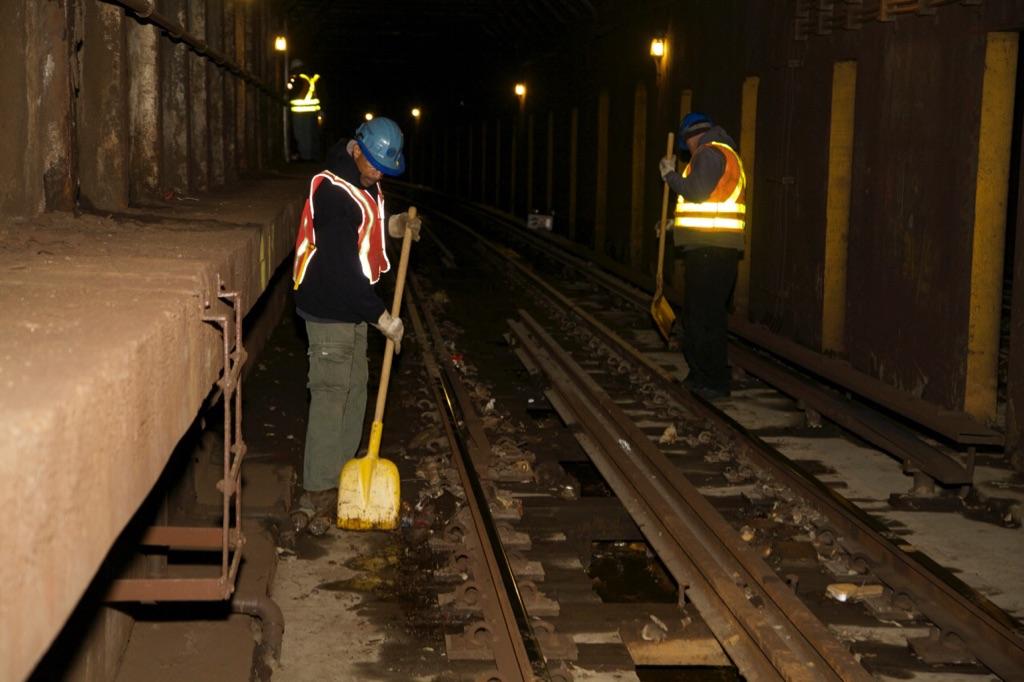 NYCTSubway's tweet image. #SubwayNews Where we have cleared out the water crews begin cleanup, inspection process near E.143rd St #6