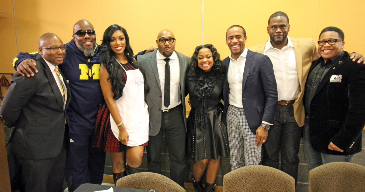 Fathersincorp's tweet image. Met some good people at Save Our Sons;Pray we continue the work together @Jeffsnation @PhaedraParks @JudgeGregMathis