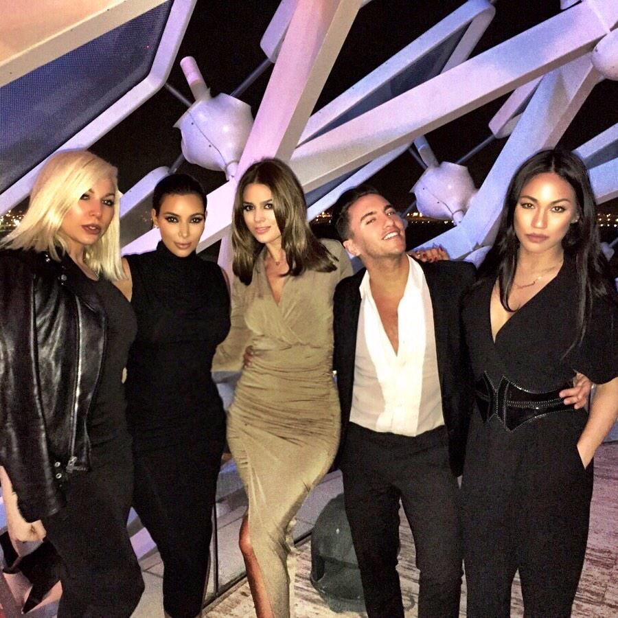 Embedded image permalink