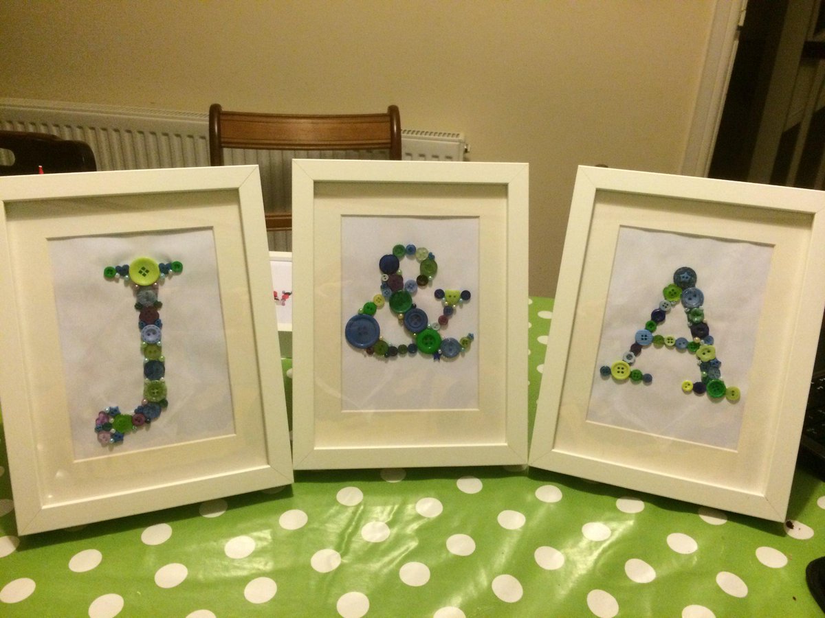 FavourItIsm1's tweet photo. Look out too for our fab new button art. The perfect #giftideas for absolutely anyone! Contact us for more info http://t.co/wlN9WMjT4i