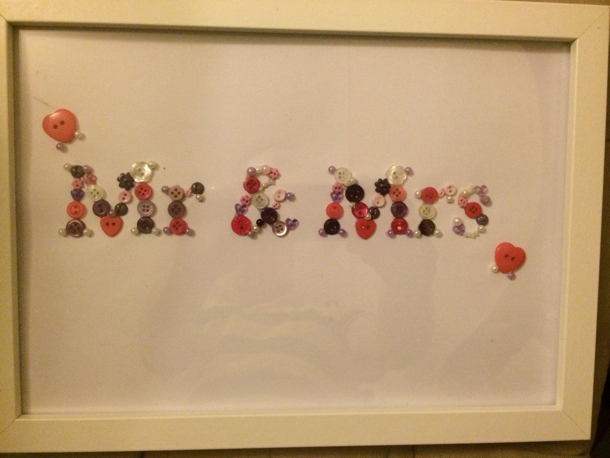 FavourItIsm1's tweet photo. Look out too for our fab new button art. The perfect #giftideas for absolutely anyone! Contact us for more info http://t.co/wlN9WMjT4i