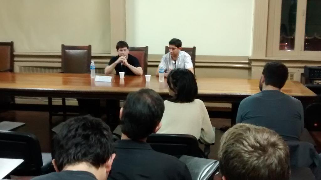 nico_fioriti's tweet photo. Bienestar y Extensión estudiantil con @pablounlz y Lauretano Sammartino. #enac2014 @franjanacional http://t.co/HgqXTMf0Nj