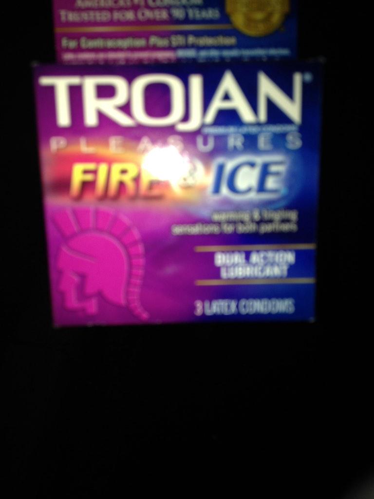 MattLindoor's tweet photo. Boutta fuck a hot ass door #onlyfuckwithtens http://t.co/TvLVkvHsBt