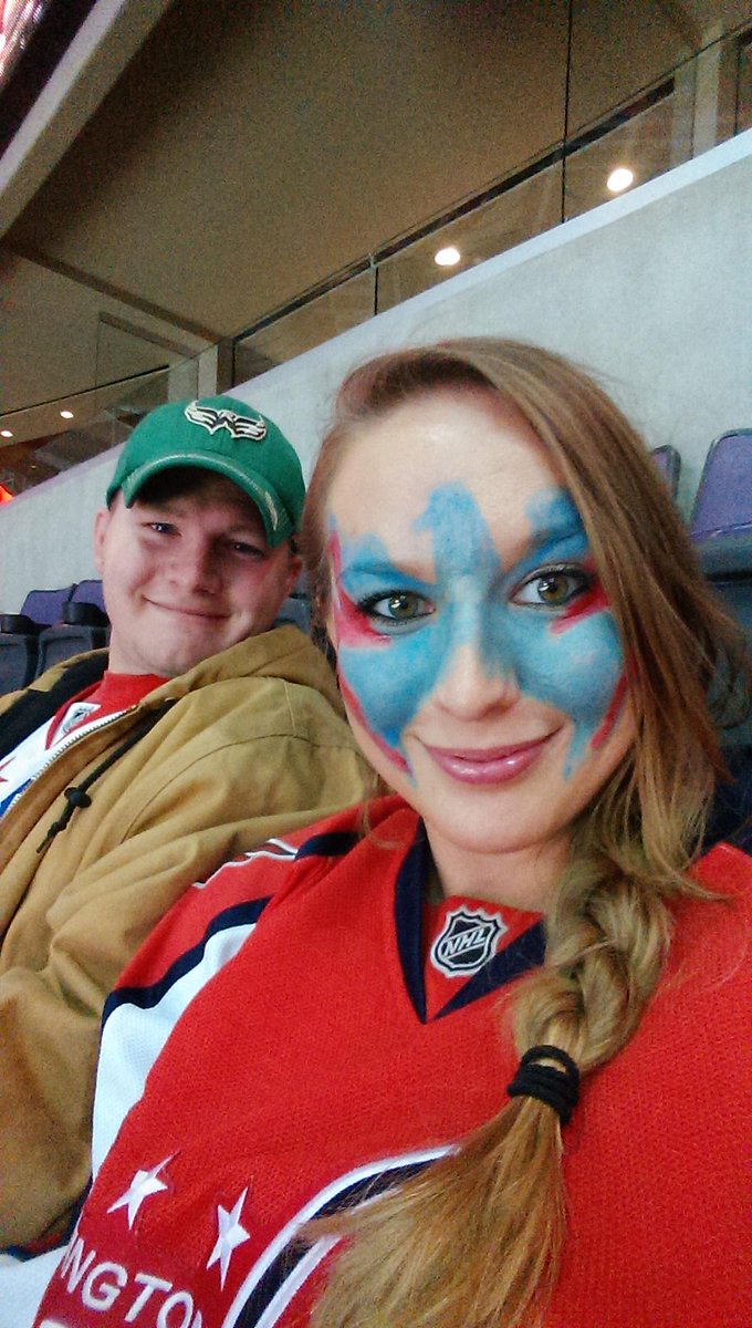 SLamouroux's tweet photo. We're ready #CapsSabres #datenight http://t.co/vSmfZGAjiz