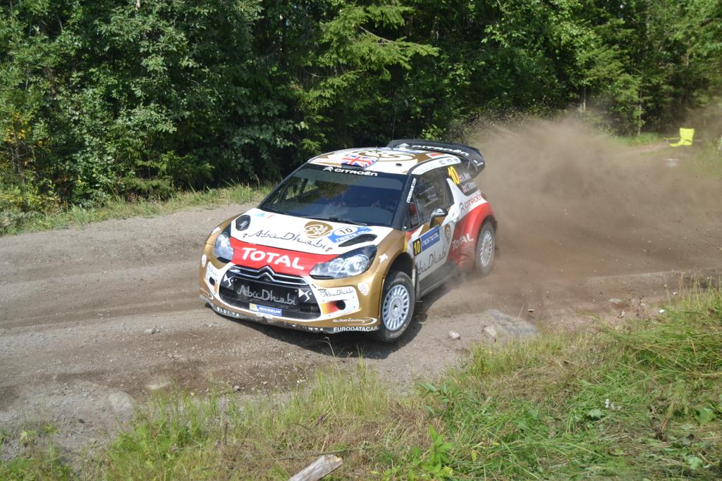 Rally_Cars's tweet photo. KRIS MEEKE CONFIRMADO POR
#CITROËN PARA 2015 #WRC http://t.co/riUBBP6IFB