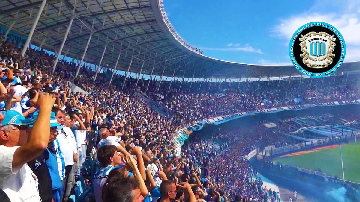 RCDistinto's tweet photo. CUANDO #RACING SALE A LA CANCHA SALIMOS TODOS #RacingPositivo http://t.co/NP5GwMmC6E