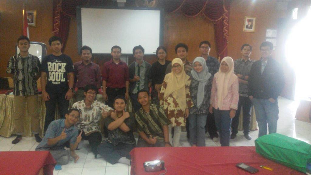 sainsta8 tweet media