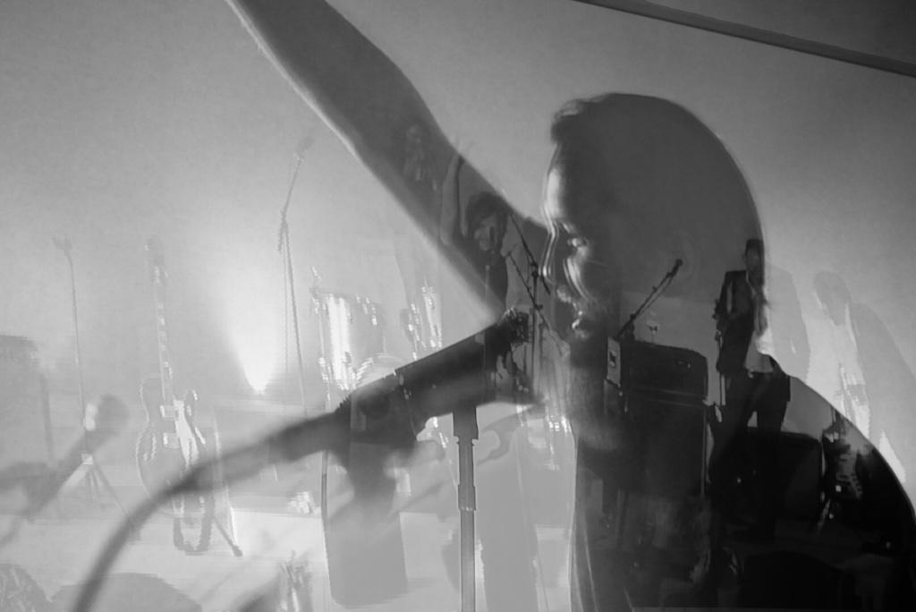 Artiphile's tweet photo. @LAG_NYC The National Sorrow Amazing. http://t.co/rtktXmof8k