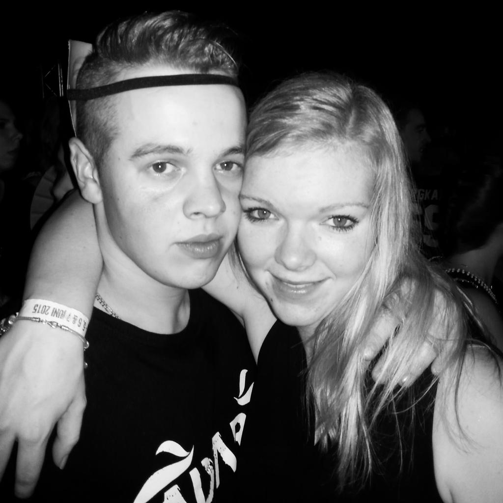 ninajanssen4's tweet photo. Met me manneke samen!♥ http://t.co/bUXWkL1AFf