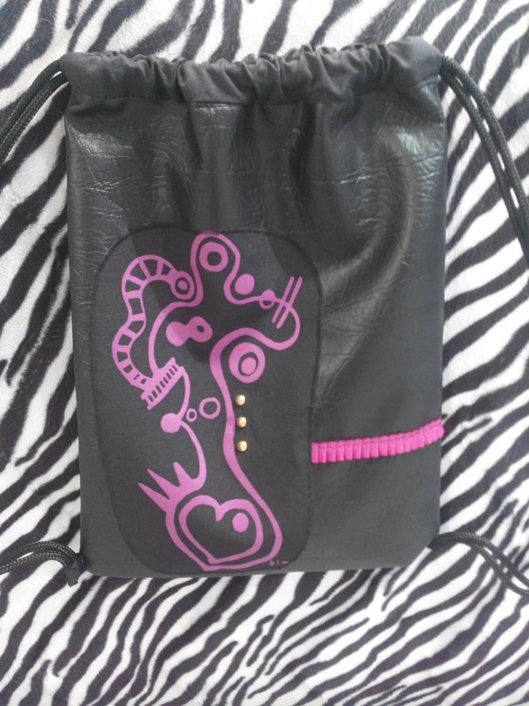 kimerasdesign tweet picture