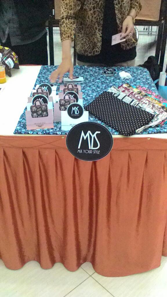 MixYourStyleID's tweet image. Preparing stan MYS :D
@IBFIndonesia 
#IBF2014
