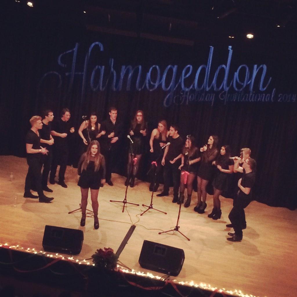 LesleyOSA's tweet photo. The @NUNoreasters are knocking out socks off right now at @lesley_u #Harmogeddon http://t.co/8C5uvIehY6