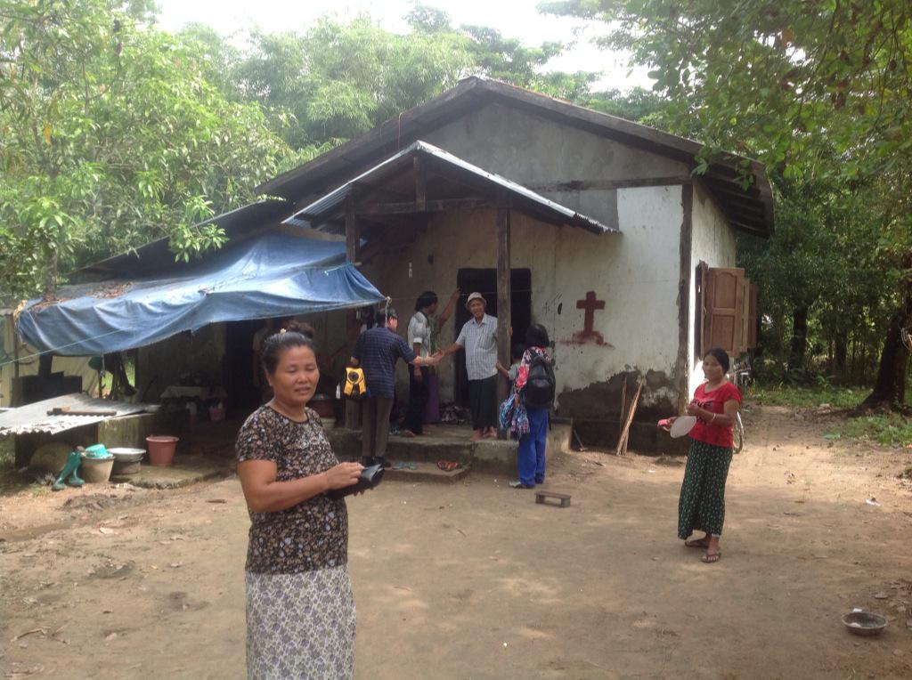 pastorcheng's tweet photo. A successful medical mission in Myanmar! http://t.co/osrUB8KBEX