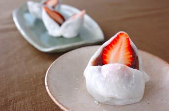 s_wee_ts's tweet photo. 苺大福🍓🍓

#スイーツテロ #飯テロ
#食べたくなったらRT
#スイーツ好きRT http://t.co/A7jxnhGZKs