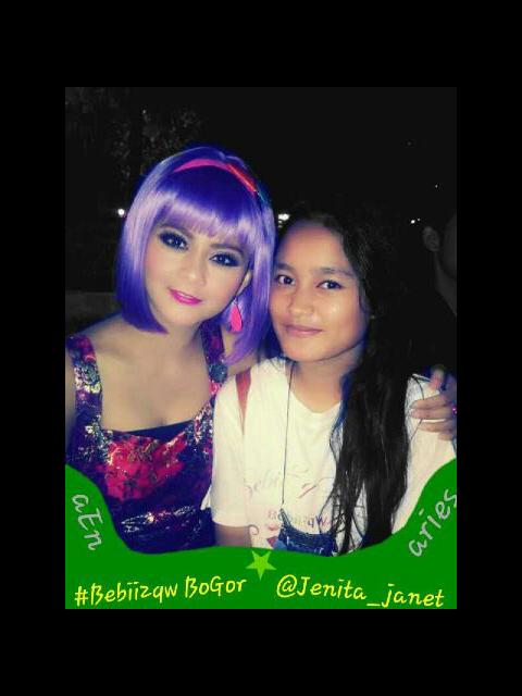 Bebiiqw_JJ's tweet photo. Aen #Bebii2qw Bogor with teteh @jenita_janet http://t.co/EOpPJd5cVK