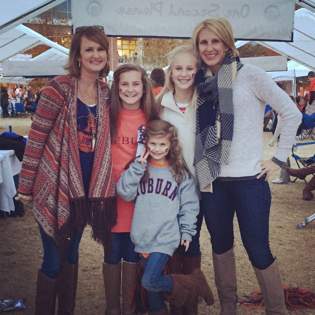 asmcghee's tweet photo. Let's do this tigers!!! #wareagle http://t.co/668Y63j8AY