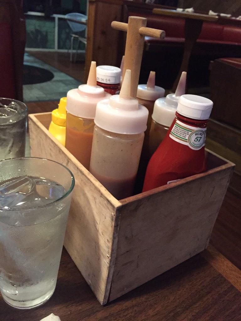 Schmoofy's tweet photo. #DestinationB ended up at Red Eye Bar and Grill tonight. They just brought this to the table to get autographed http://t.co/HylLmuRwJp