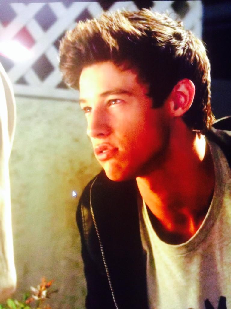 candecopello's tweet photo. #ExpelledMovie #ExpelledTrailer @camerondallas #cameron β€οΈβ€οΈβ€οΈβ€οΈπ±πππ http://t.co/Ni4cChusIG