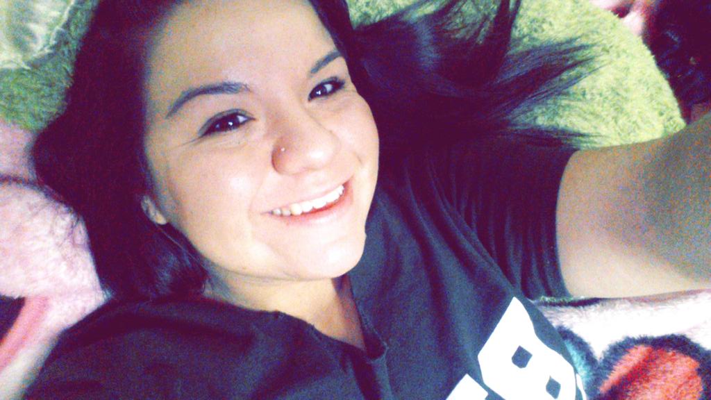 ohBreanne's tweet image. BoooOooOored af, #2early2behome #someonesaveme