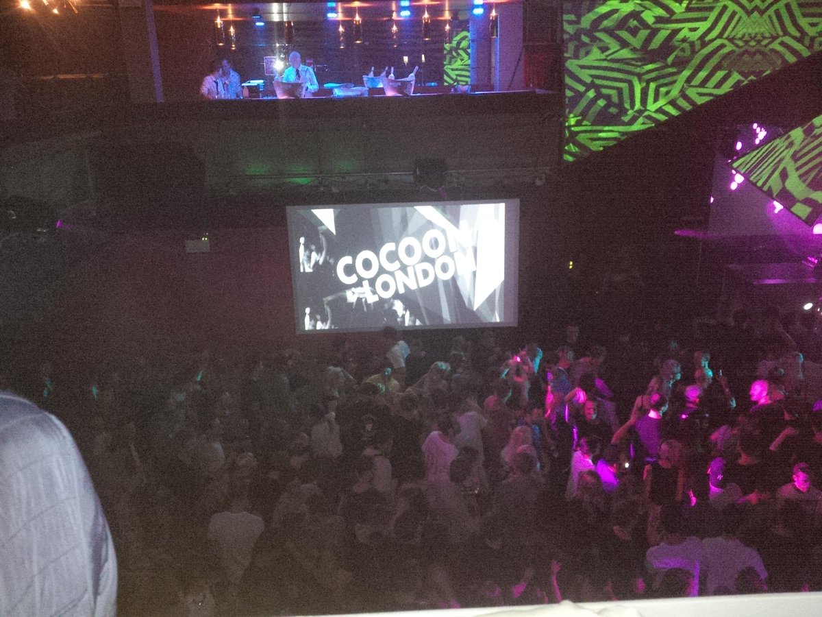 Ollie_Bankole's tweet image. Cocoon london #buildingsix with @TobzBelvedere