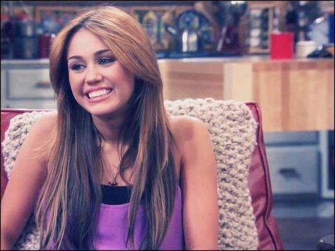 Miley Cyrus  Happy Birthday 