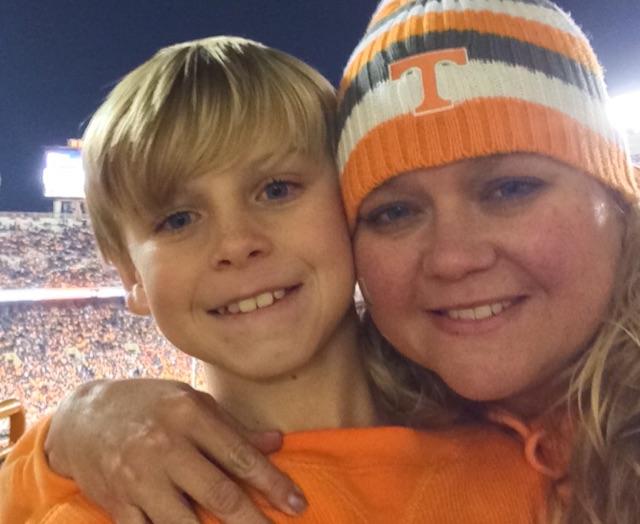 OnDemandKerri's tweet photo. #VFL #firstgame http://t.co/MqGbXZAPPi