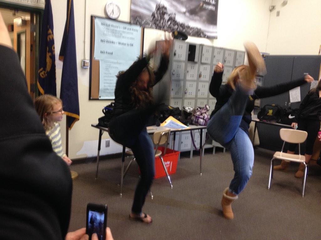 MaddieDarrow's tweet photo. Coaches high kicks because we got 1ST IN ALL OUR DANCES #fwitus http://t.co/jldIPljDpm
