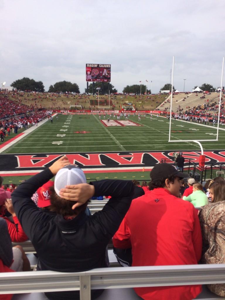 Doxalicious's tweet photo. So the Cajuns lost, but I still had one of the best times I've had all season! #AyyyyEEeee #Endzone #GoodFood&amp;Drinks http://t.co/B2q5AgsBXO
