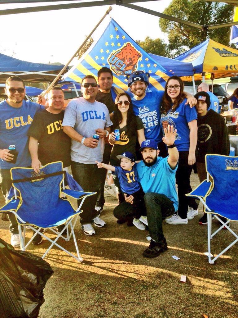 _vivianward's tweet photo. Go Bruins! #UCLAallDay #ABC7Eyewitness http://t.co/QBCa1lYZcv