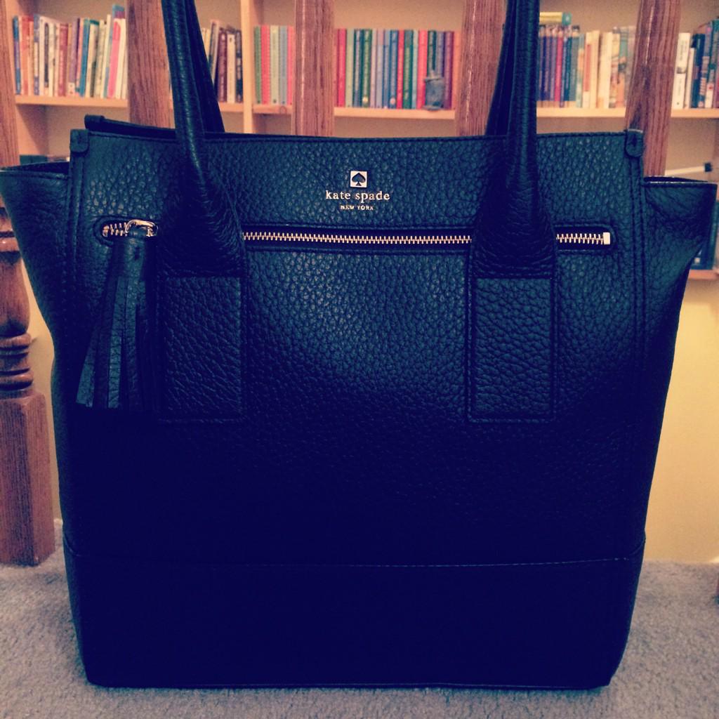 ootwkathleen's tweet photo. my new baby! #teacherbag #ijustuppedmygame #classyasitgets #goingplaces #KateSpade http://t.co/ttXvwhu8Gj