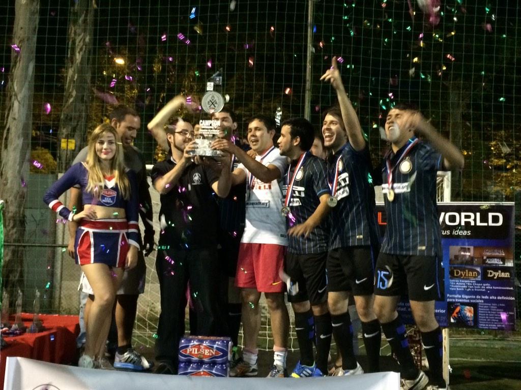 ExaCtnDeportes's tweet photo. Felicidades a los campeones de la Cat B. @FL_eik06CTN y al Campeón Cat A. @FosilFC salud campeones! ! http://t.co/sRGZusqbRk