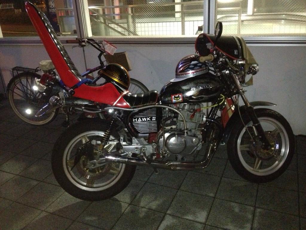 バブ売ります。 250登録400エンジン。族車仕様です！ 現在は三段が違う