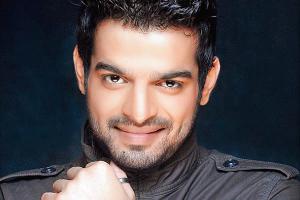 Happy Birthday to our Dashing Karan Patel !  
God bless u & keep smiling :) 